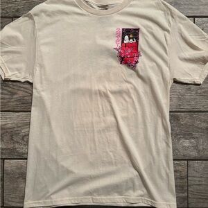 Peanuts Cream Short Sleeve Tee size medium